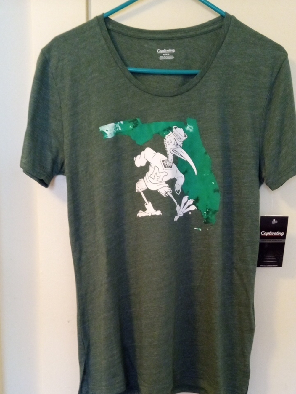 Brand New CAPTIVATING Graphic Tee